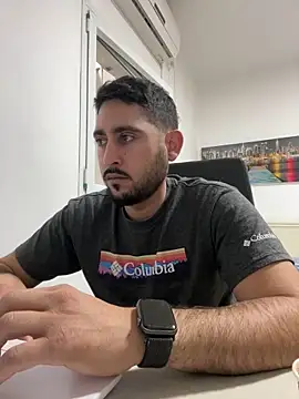 Snapshot of luffykingofpirets chatting on February 6, 2025, 6:18 am luffykingofpirets online show from February 6, 2025, 6:18 am