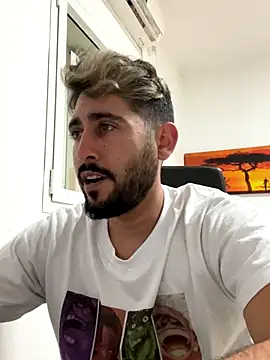 Snapshot of luffykingofpirets chatting on November 14, 2025, 7:23 pm luffykingofpirets online show from November 14, 2025, 7:23 pm