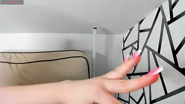 EricaElliott online show from February 5, 2025, 1:11 pm