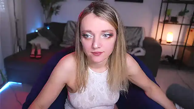 Magnetic Amy online show from February 8, 2025, 10:07 am