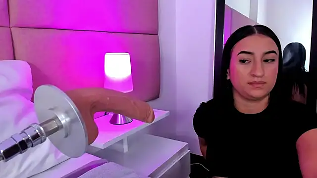 SammyMorales online show from November 12, 2025, 12:38 pm