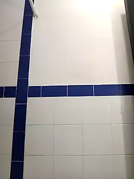 Mia WAll online show from January 14, 2025, 9:09 pm