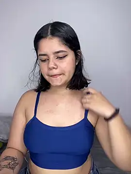 pretty angela1 online show from February 12, 2025, 3:07 am