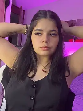 pretty angela1 online show from September 26, 2025, 9:08 pm