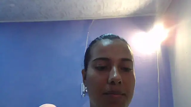 Coral0403 online show from November 7, 2025, 6:19 pm