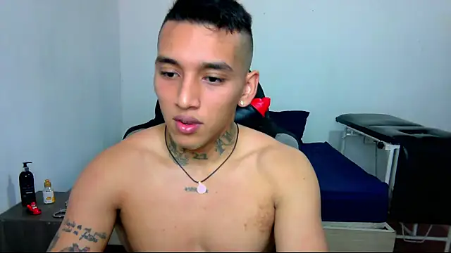 Snapshot of David_Adams2003 chatting on January 11, 2025, 2:25 pm David Adams2003 online show from January 11, 2025, 2:25 pm