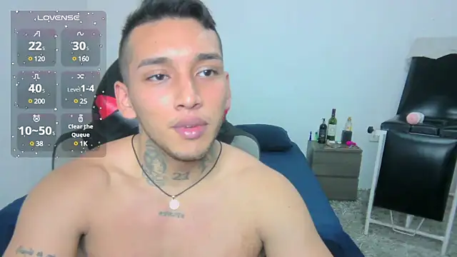 Snapshot of David_Adams2003 chatting on February 25, 2025, 3:05 pm David Adams2003 online show from February 25, 2025, 3:05 pm