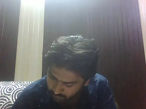 indihotguy online show from September 18, 2025, 9:55 am