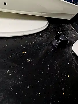 niyack69 online show from October 8, 2025, 10:40 pm