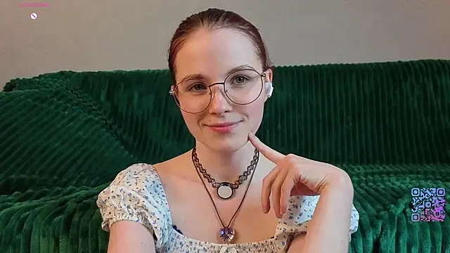 OhYumiYes online show from April 14, 2026, 7:20 pm