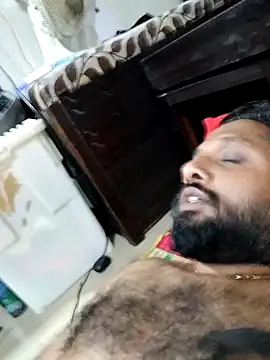 Snapshot of carria_homes chatting on December 28, 2024, 12:57 am carria homes online show from December 28, 2024, 12:57 am