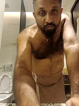 Snapshot of carria_homes chatting on February 7, 2025, 7:38 pm carria homes online show from February 7, 2025, 7:38 pm