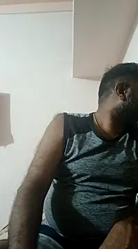 Snapshot of carria_homes chatting on February 17, 2025, 5:53 pm carria homes online show from February 17, 2025, 5:53 pm