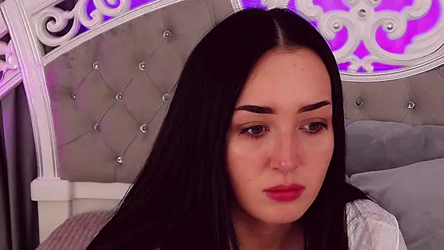 KimKhallifa online show from February 1, 2025, 6:00 am