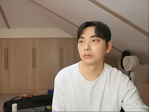 chinalover4199 online show from January 9, 2026, 2:03 am