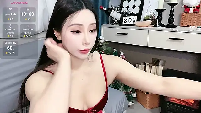 Caicai-a online show from March 8, 2025, 2:51 pm