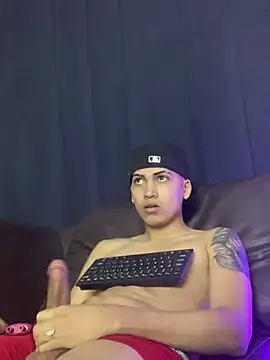 Br4ndxpimm online show from February 8, 2025, 9:36 pm