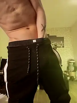 Snapshot of HalloMarcy chatting on February 7, 2025, 11:45 pm HalloMarcy online show from February 7, 2025, 11:45 pm