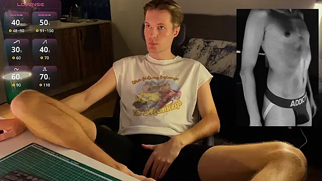 Leonnextdoor online show from February 11, 2026, 1:27 pm