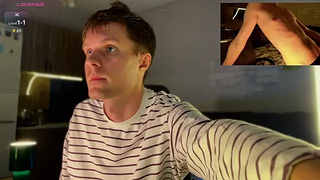 Leonnextdoor online show from April 9, 2026, 2:11 pm