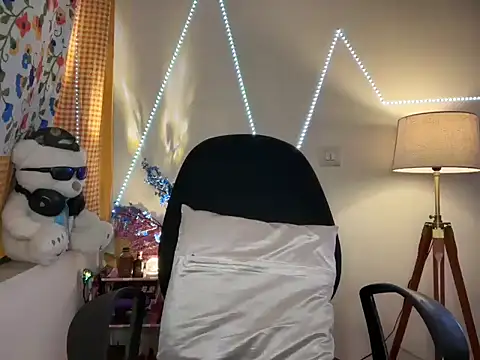 roseofvenom online show from March 13, 2025, 9:26 pm