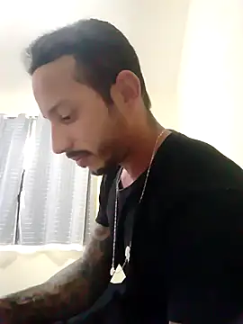 M1chup online show from September 23, 2025, 2:09 pm