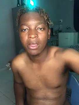 Redfucks333 online show from February 7, 2026, 9:51 pm