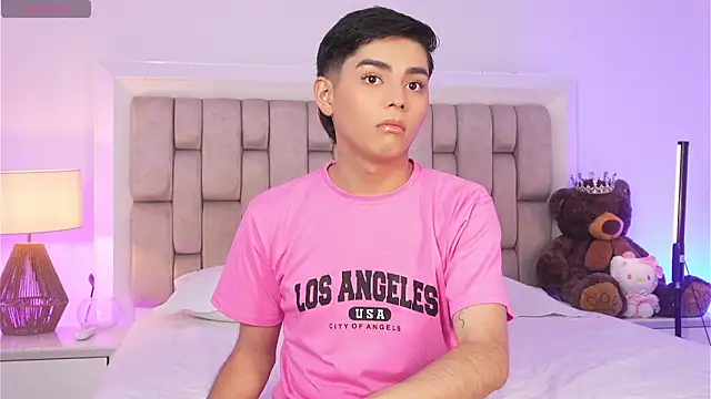 Maxi little online show from March 5, 2026, 8:05 pm