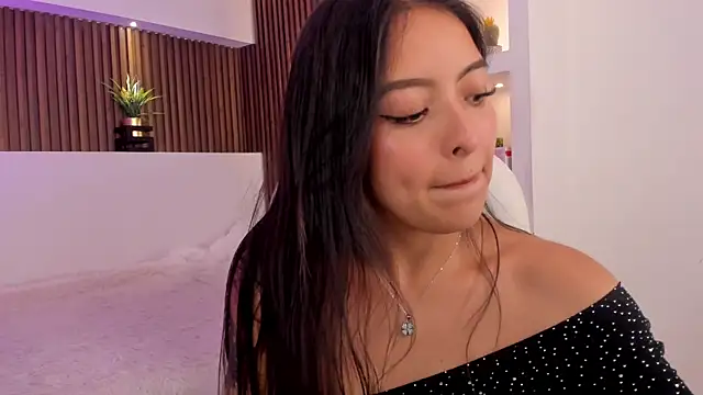 Camila dupont online show from February 19, 2025, 8:52 pm