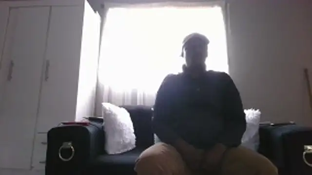 ThamiXX online show from November 17, 2025, 1:17 pm
