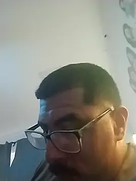 k1oudE online show from April 3, 2026, 10:30 pm