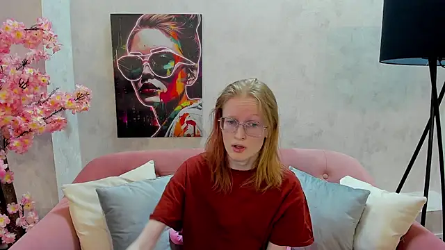 Snapshot of ElizabethHarpper chatting on January 24, 2025, 1:45 am ElizabethHarpper online show from January 24, 2025, 1:45 am