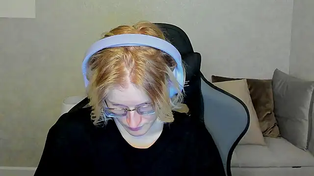 Snapshot of ElizabethHarpper chatting on September 26, 2025, 1:09 am ElizabethHarpper online show from September 26, 2025, 1:09 am