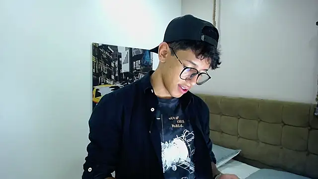 RyanPricee online show from January 17, 2025, 7:49 pm