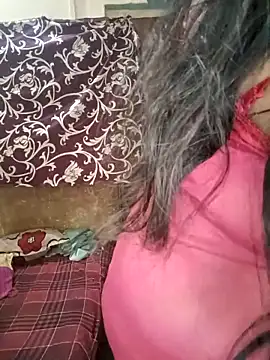 Hot muskaan online show from March 17, 2025, 6:11 pm