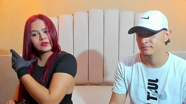 Snapshot of DAVID_VICTORIAA chatting on March 18, 2025, 1:31 pm DAVID VICTORIAA online show from March 18, 2025, 1:31 pm