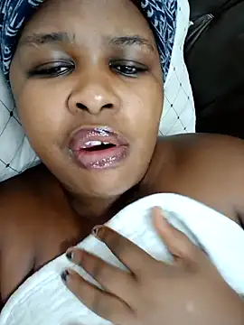 SexyLadyBoosxx online show from October 8, 2025, 5:16 am