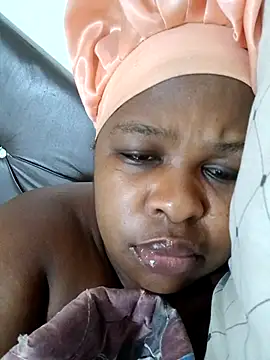 SexyLadyBoosxx online show from October 19, 2025, 4:13 am