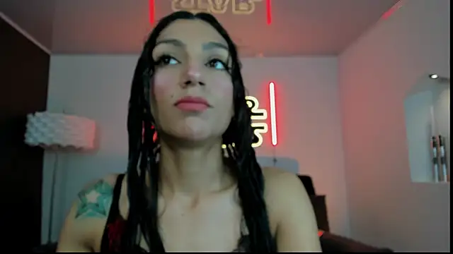 miss   evangeline online show from January 8, 2026, 2:03 am