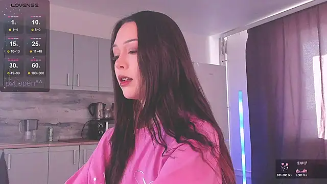 kittenrisha online show from October 18, 2025, 10:16 am