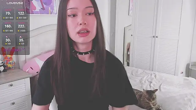 kittenrisha online show from February 10, 2026, 4:49 am