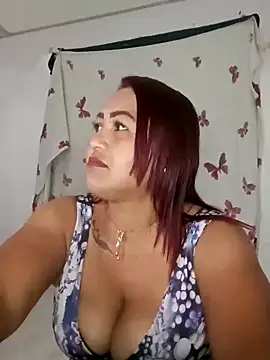 Snapshot of Abigail_BigTits chatting on January 10, 2025, 3:18 am Abigail BigTits online show from January 10, 2025, 3:18 am