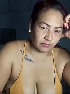 Snapshot of Abigail_BigTits chatting on February 6, 2025, 4:14 pm Abigail BigTits online show from February 6, 2025, 4:14 pm