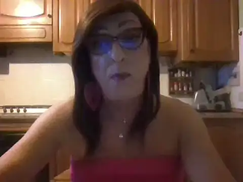 Tiabet online show from January 14, 2026, 9:09 pm