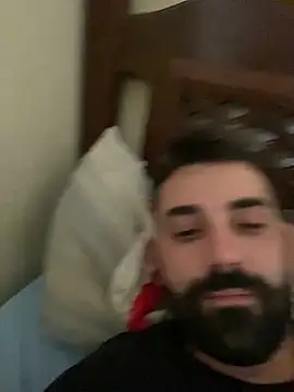 Snapshot of biel_96 chatting on January 5, 2025, 5:51 pm biel 96 online show from January 5, 2025, 5:51 pm