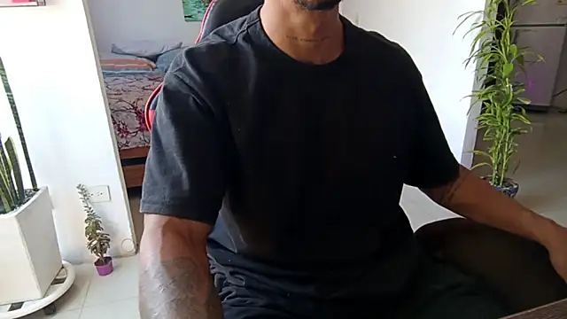 Adam Valenciia online show from March 14, 2026, 3:39 pm