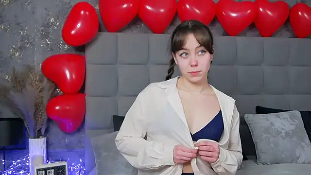 TheEmma online show from February 16, 2025, 2:32 pm