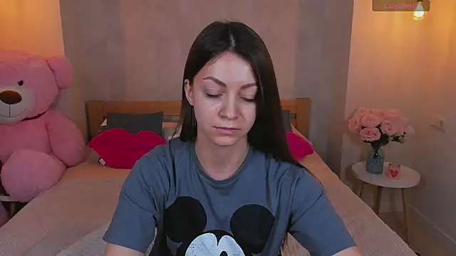 Snapshot of Ariel__BlackSea chatting on January 8, 2025, 8:16 am Ariel BlackSea online show from January 8, 2025, 8:16 am