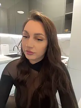 claraxjoyy online show from February 1, 2025, 7:47 am