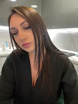 claraxjoyy online show from February 25, 2025, 4:10 pm